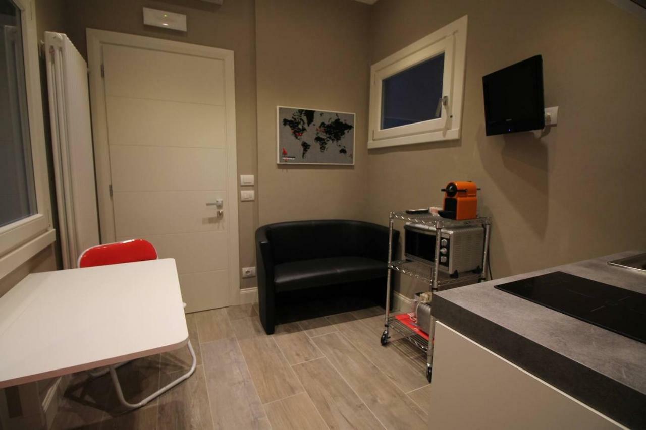 Bell Tower Studio Apartment Florenţa Exterior foto
